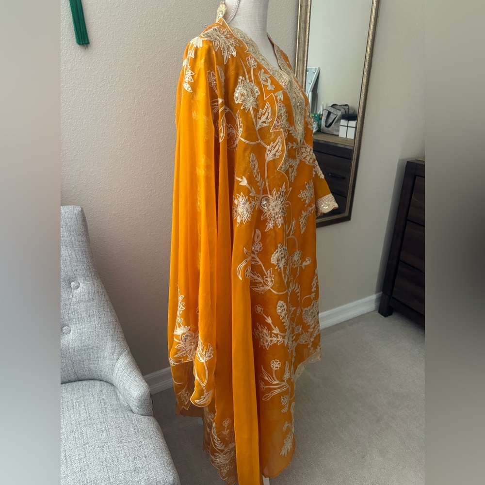 Brand new mango color